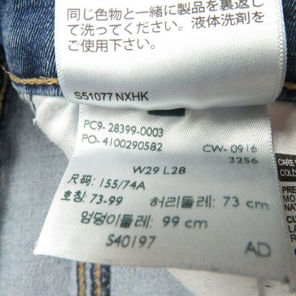 Levi's Slimming Skinny Jeans Size 29 Medium Wash Blue Denim 29X27.5 - Picture 7 of 15